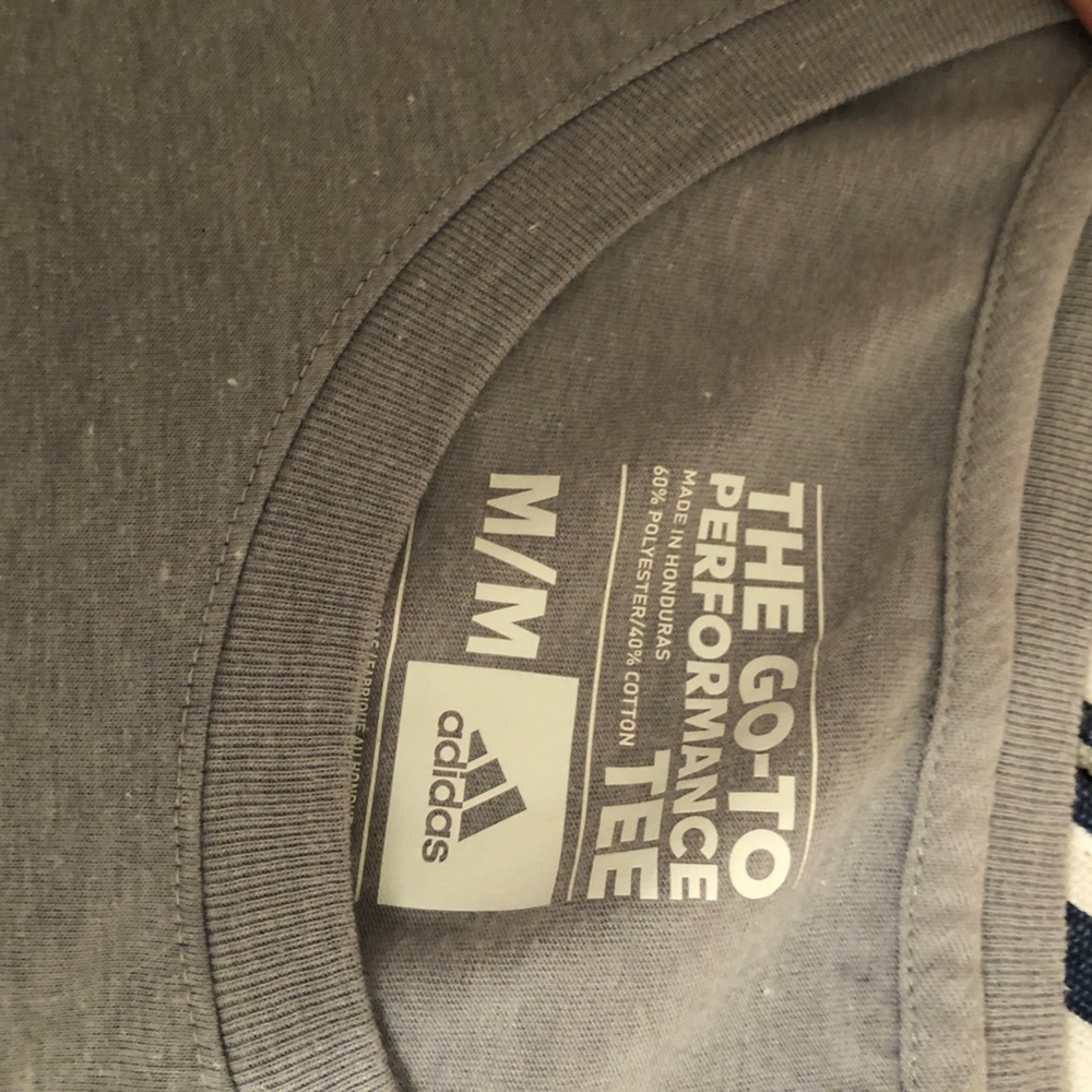 Adidas Tee - Picture 5 of 5